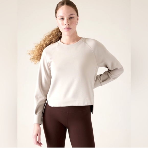 Athleta Tops - Athleta Abalone Cropped Crew Sweatshirt